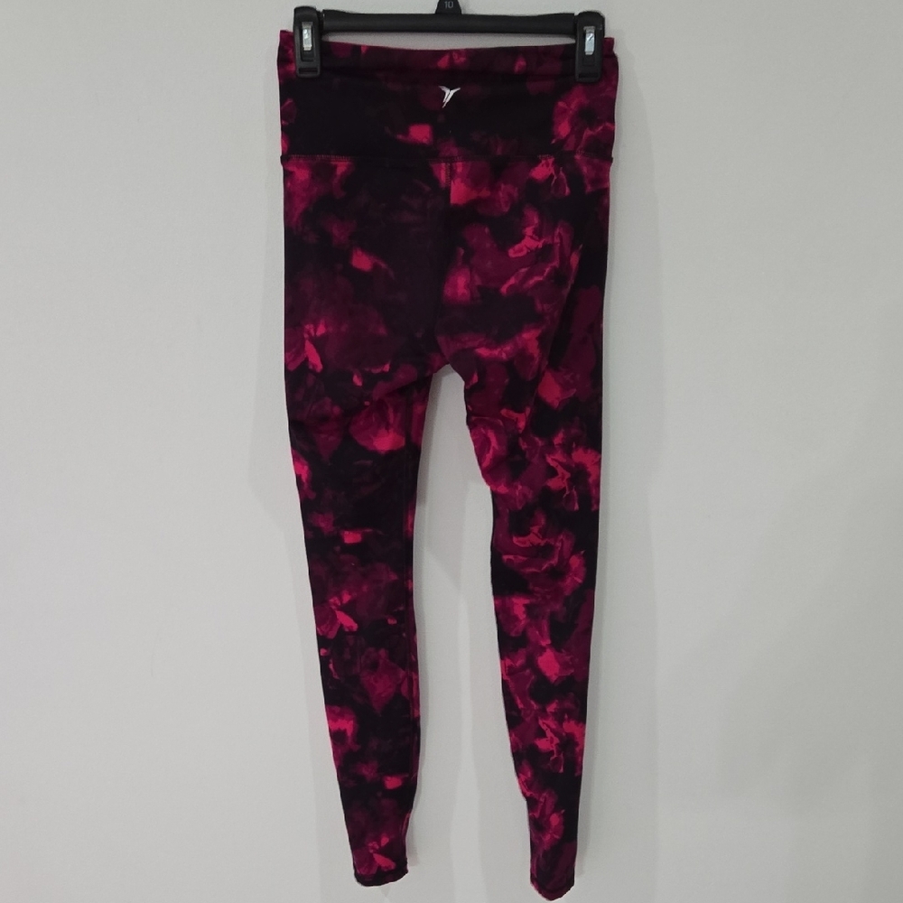 Old Navy Sz S/P  Dark Pink and Black Leggings - Picture 3 of 6